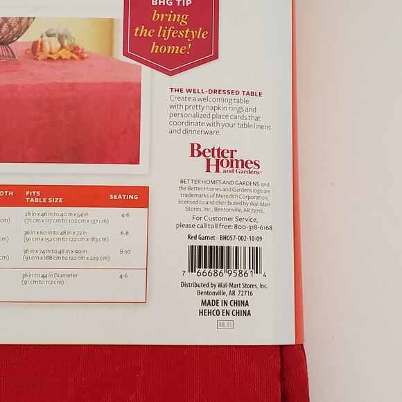 Better Homes Oval Tablecloth Red Damask 60x84 Christmas Holiday Winter New - Picture 9 of 10